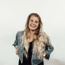 Thumbnail for Online Marketeer.